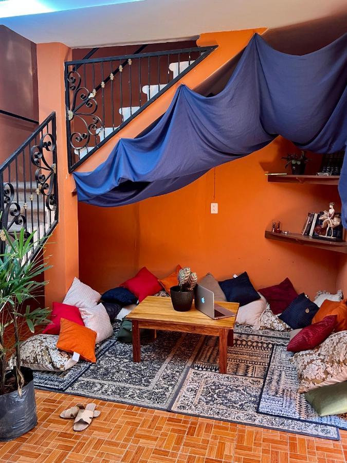 Alena Hostal 바야돌리드 외부 사진